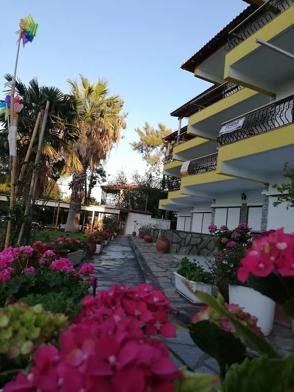 Villa Christina Sea Side A Ханиоти 0*,  Греция