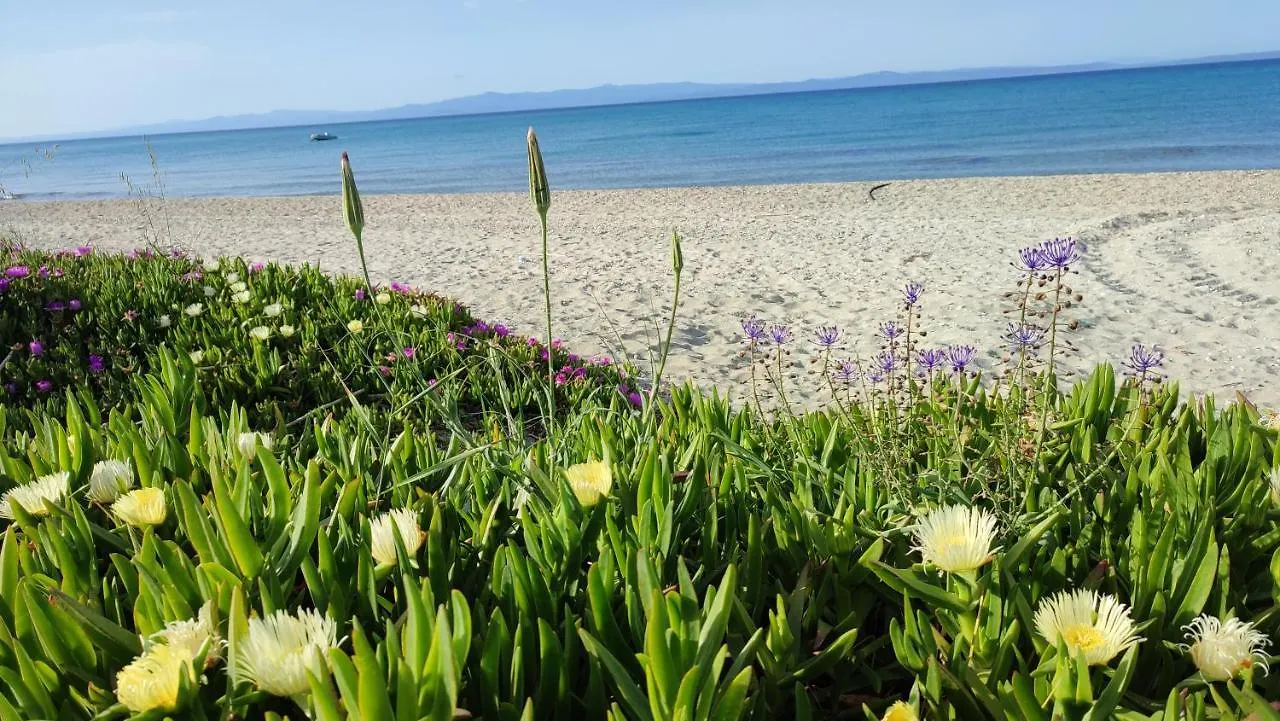 Villa Christina Sea Side A Ханиоти Апарт-отель