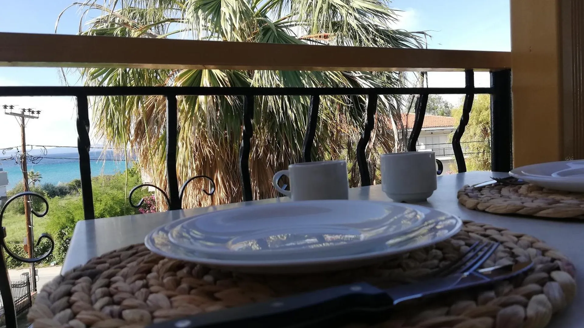 Hotel de apartamente Villa Christina Sea Side A Hanioti Grecia